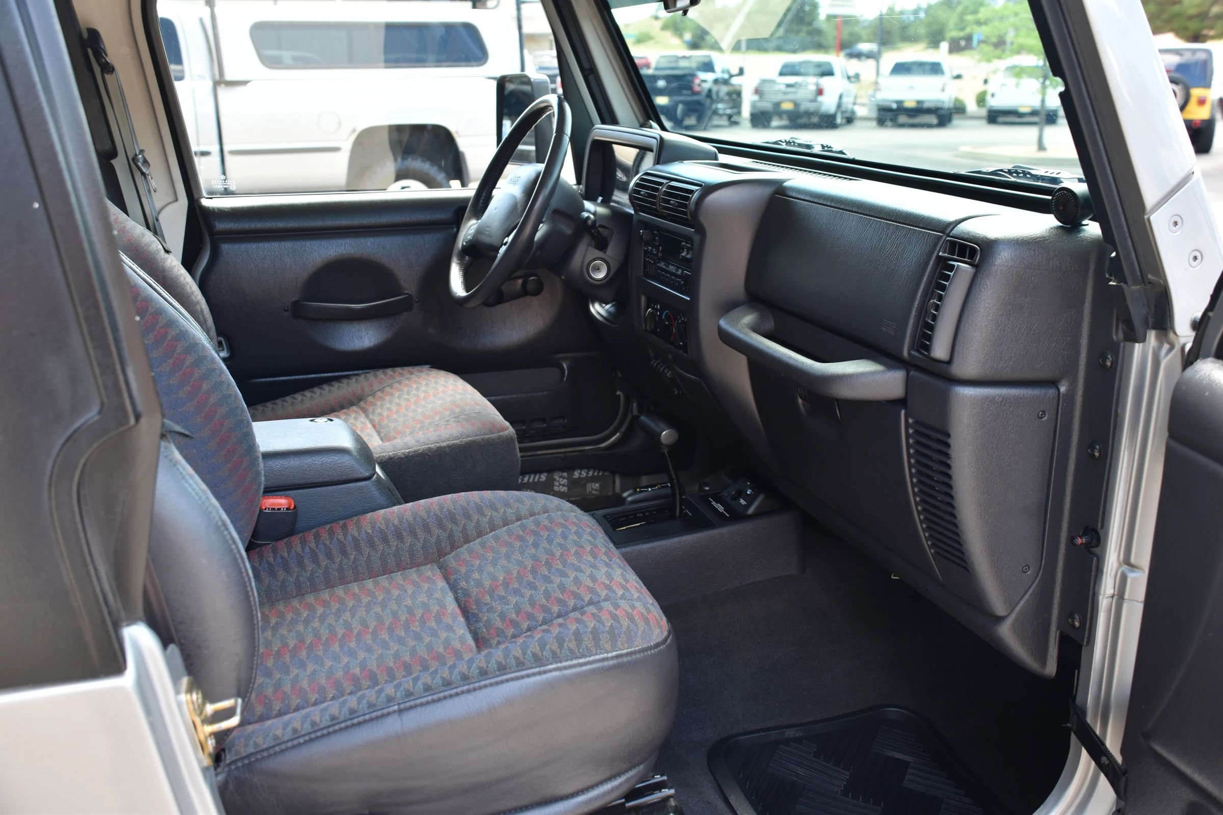 Used 2000 Jeep Wrangler Sport image 18