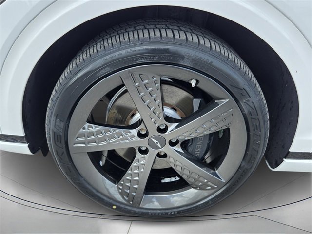 Certified 2023 Genesis GV70 2.5T w/ Sport Prestige Package image 9