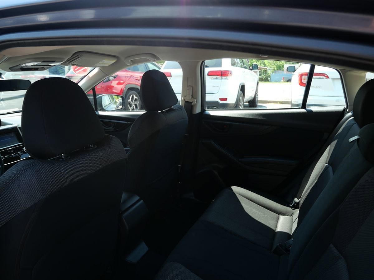 Used 2017 Subaru Impreza 2.0i Premium AWD/4WD image 17