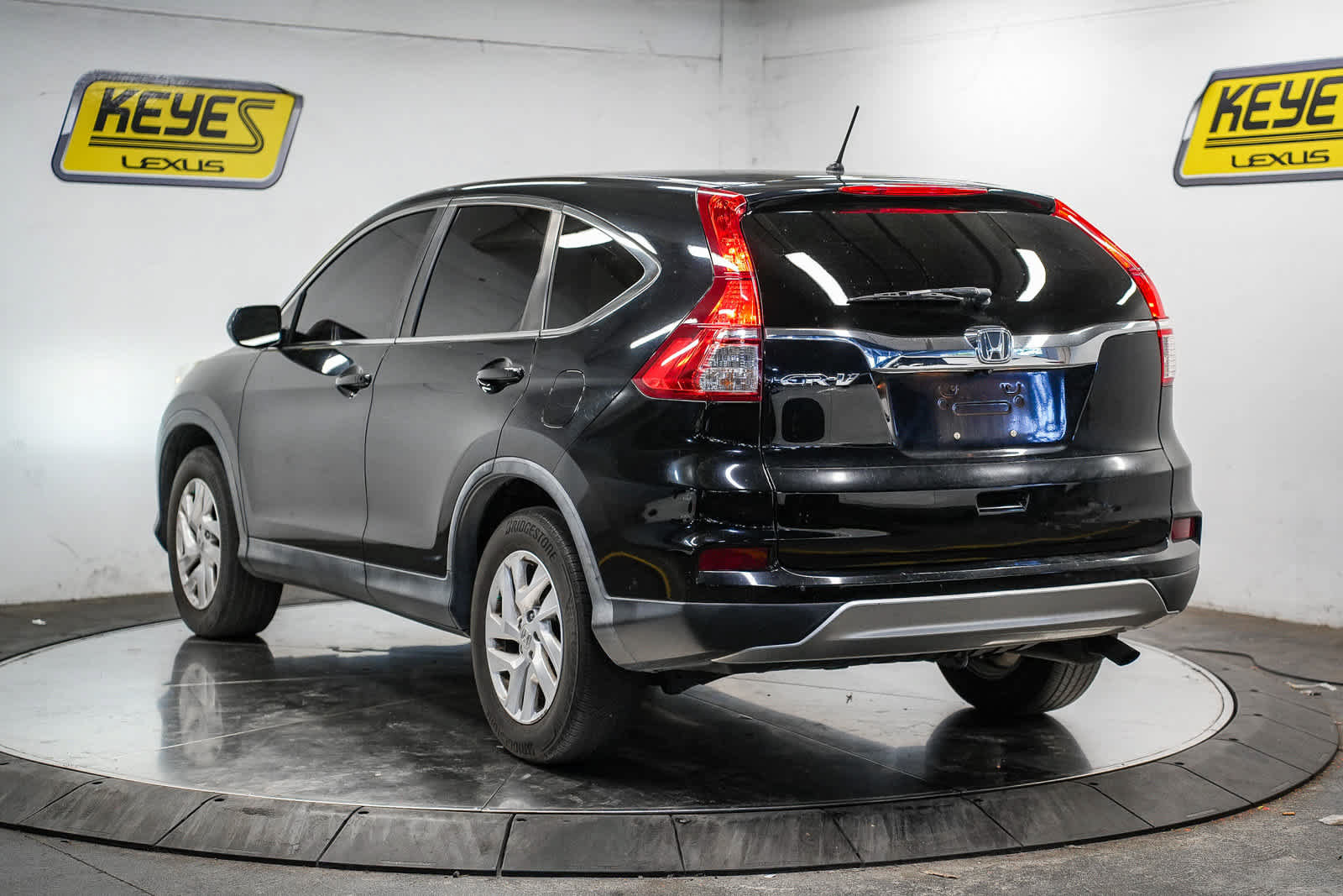 Used 2015 Honda CR-V EX image 2