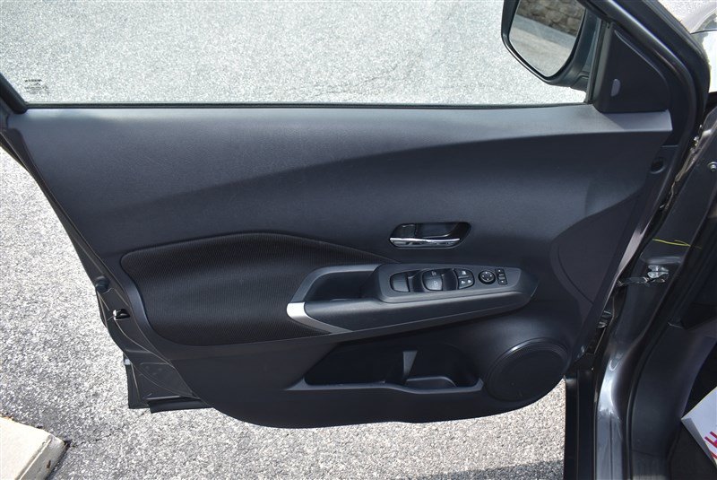 Used 2023 Nissan Kicks SV FWD image 9