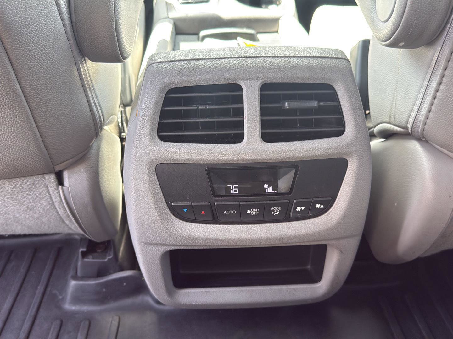 Used 2016 Honda Pilot EX-L image 31