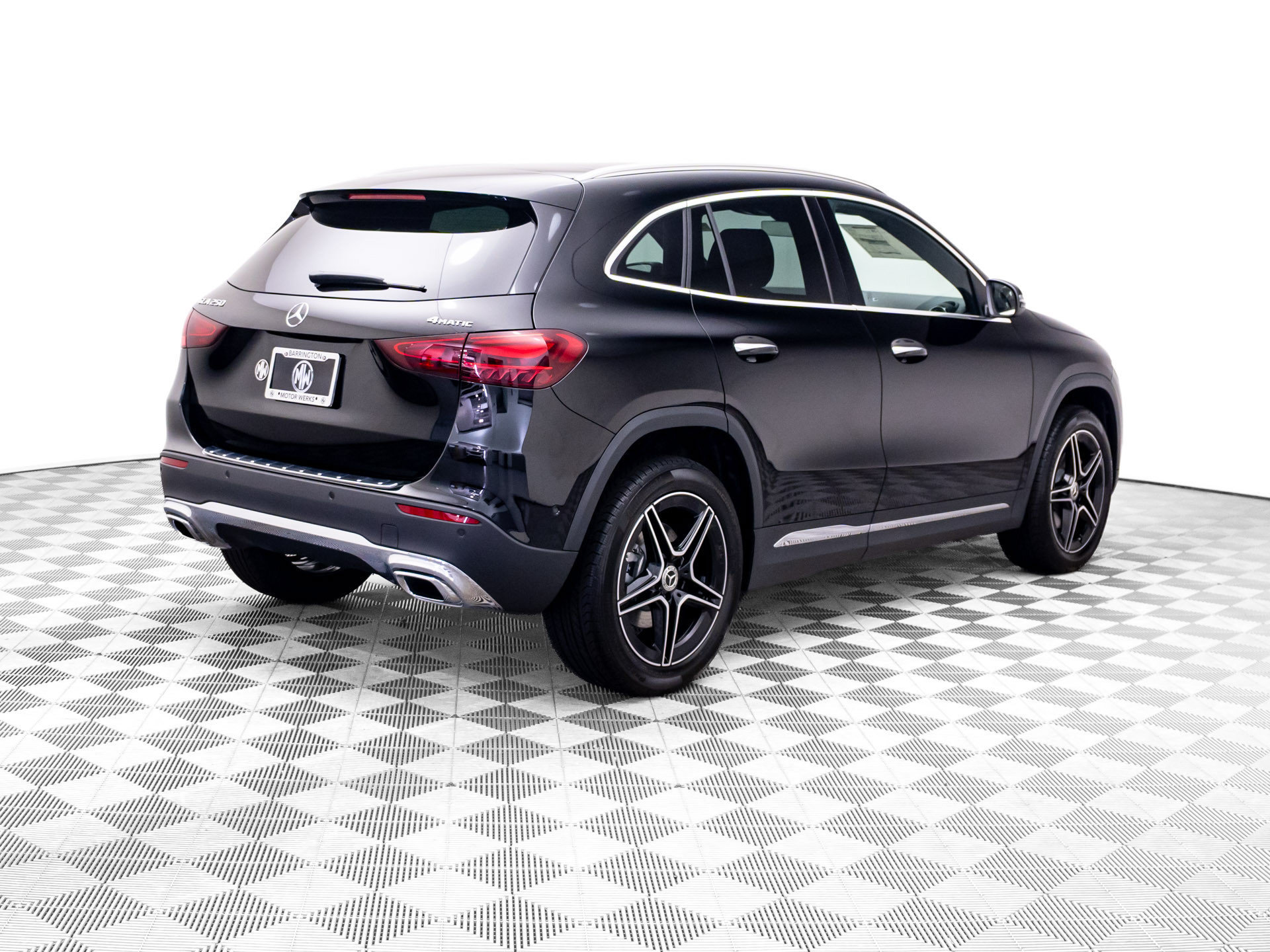 New 2026 Mercedes-Benz GLA 250 4MATIC image 5