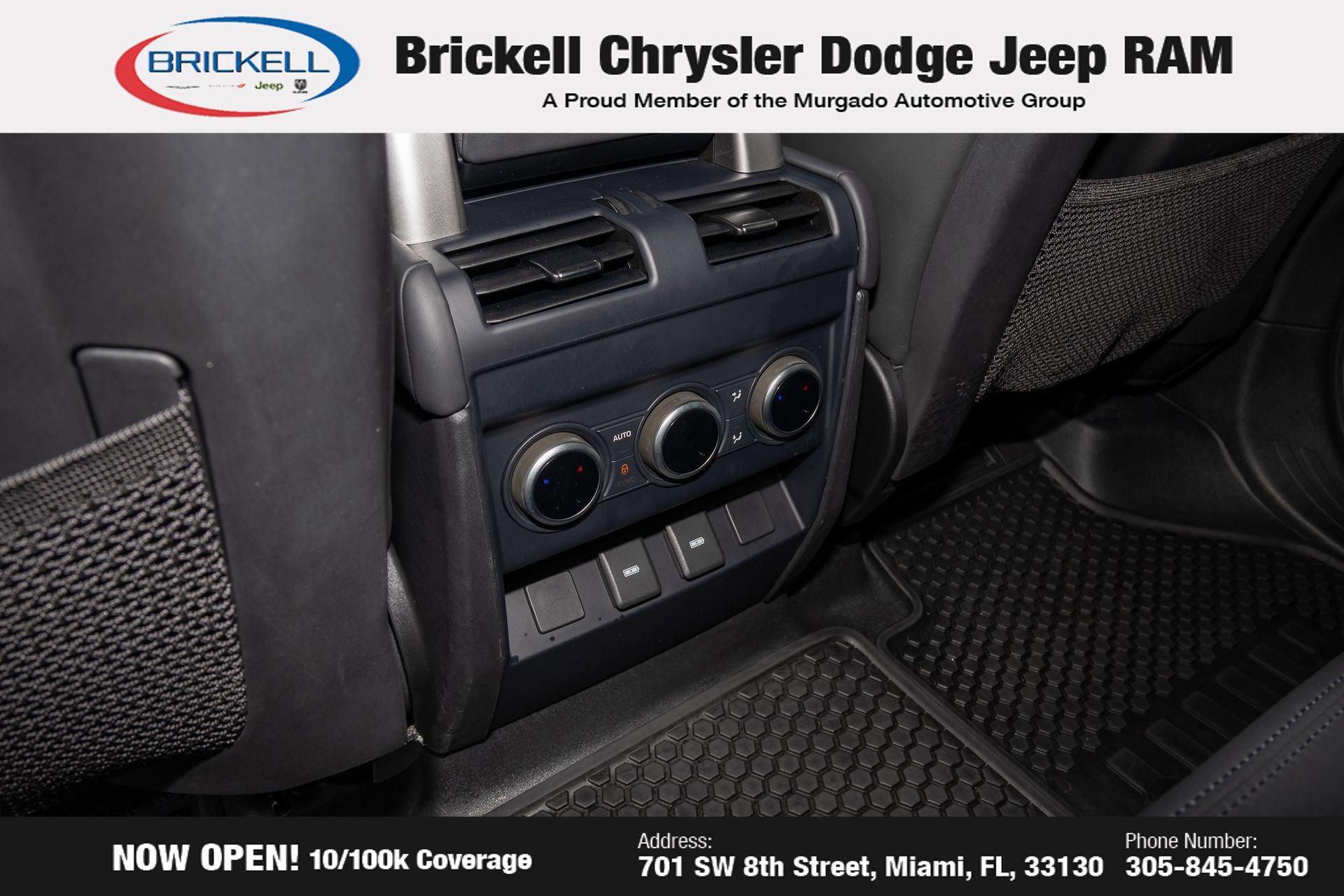 Used 2023 Land Rover Defender 130 SE image 19