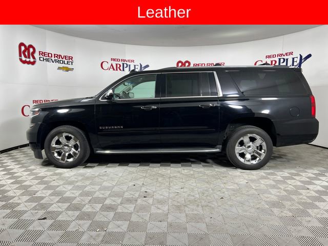 Used 2017 Chevrolet Suburban Premier image 4
