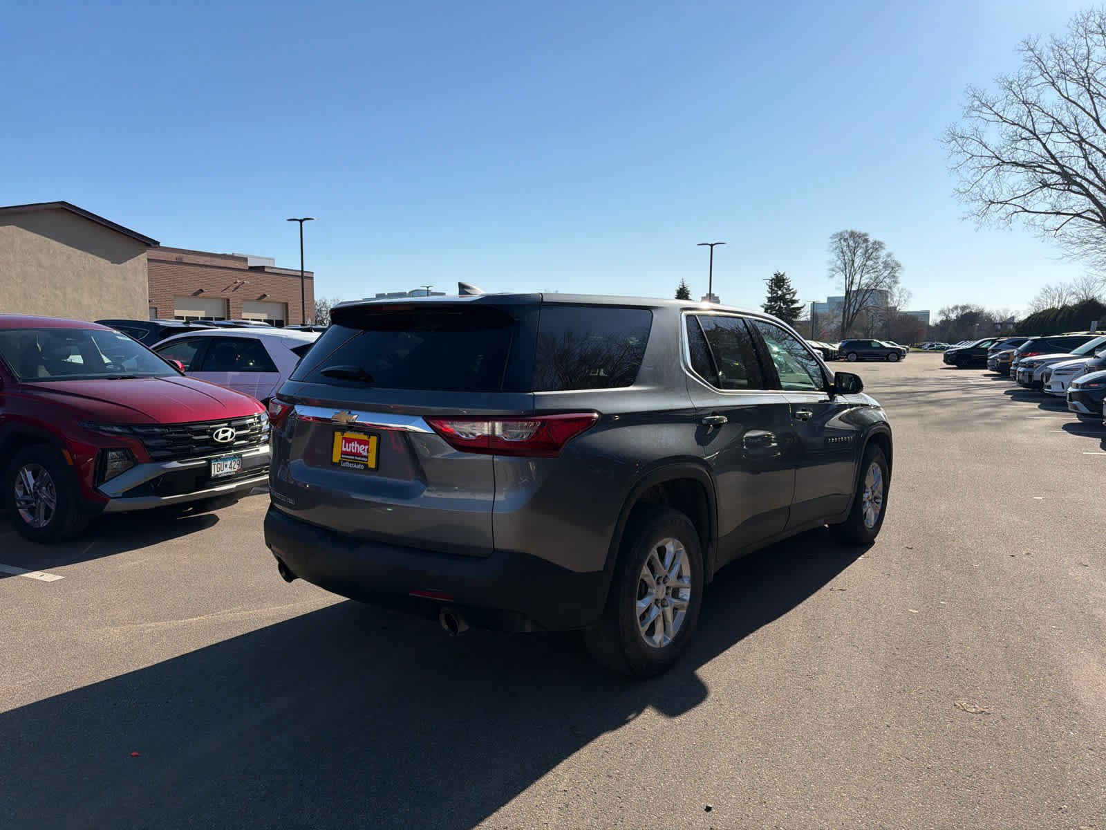 Used 2020 Chevrolet Traverse LS AWD/4WD image 2