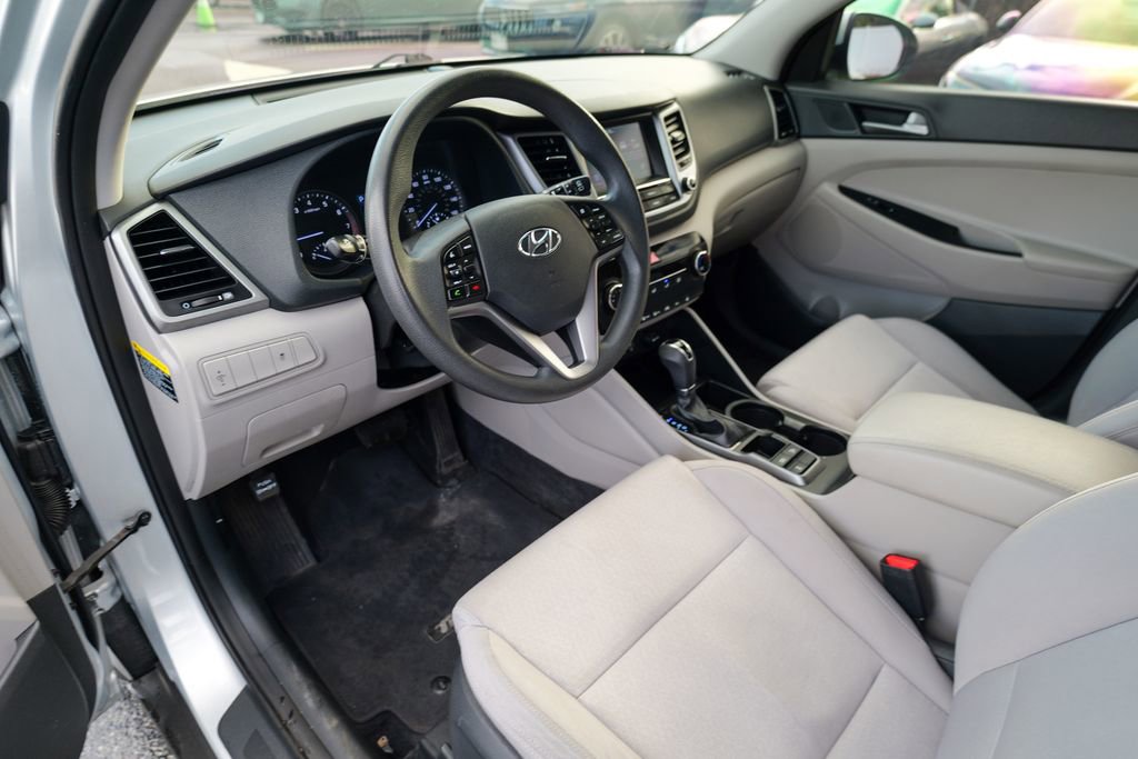 Used 2018 Hyundai Tucson SEL image 18