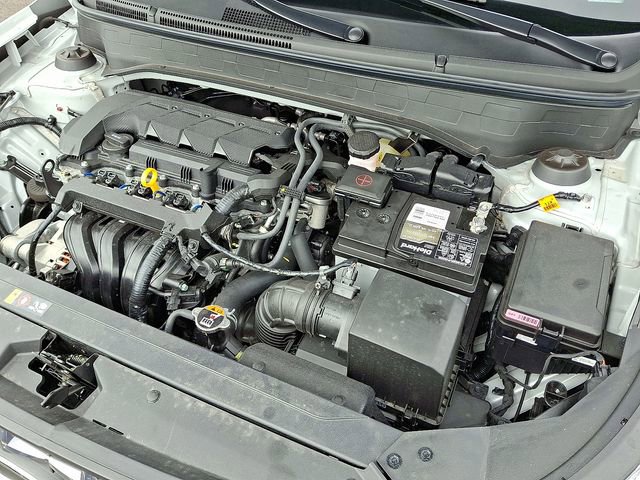 Used 2023 Hyundai Venue SEL image 27