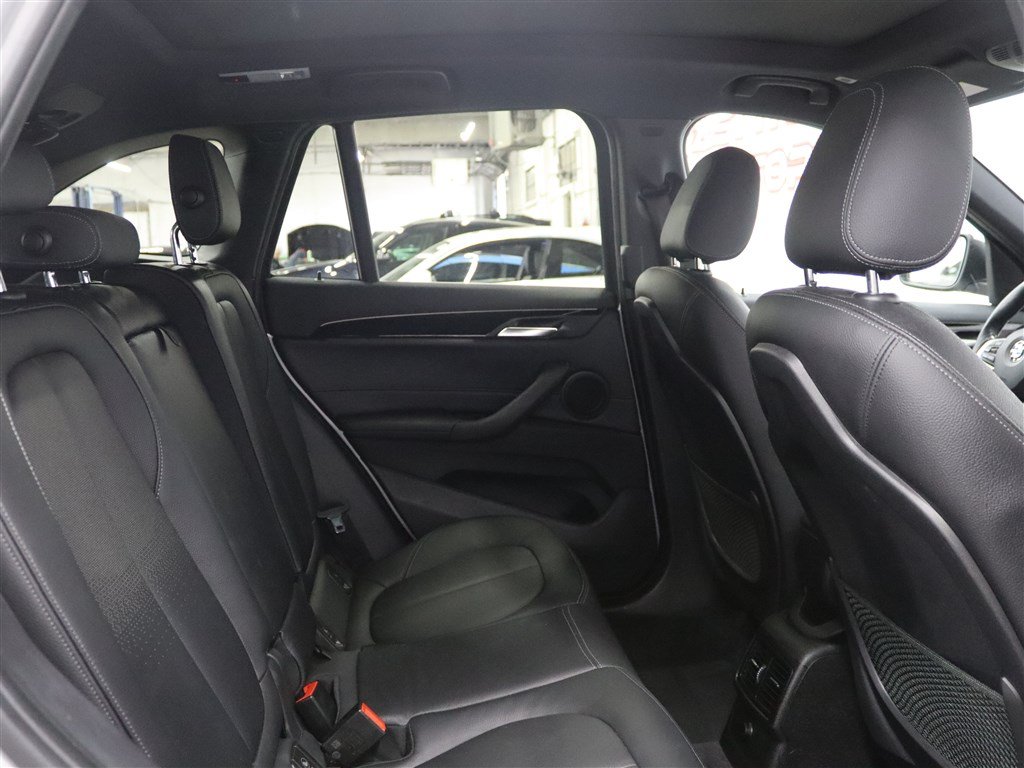 Used 2018 BMW X1 xDrive28i AWD/4WD image 19