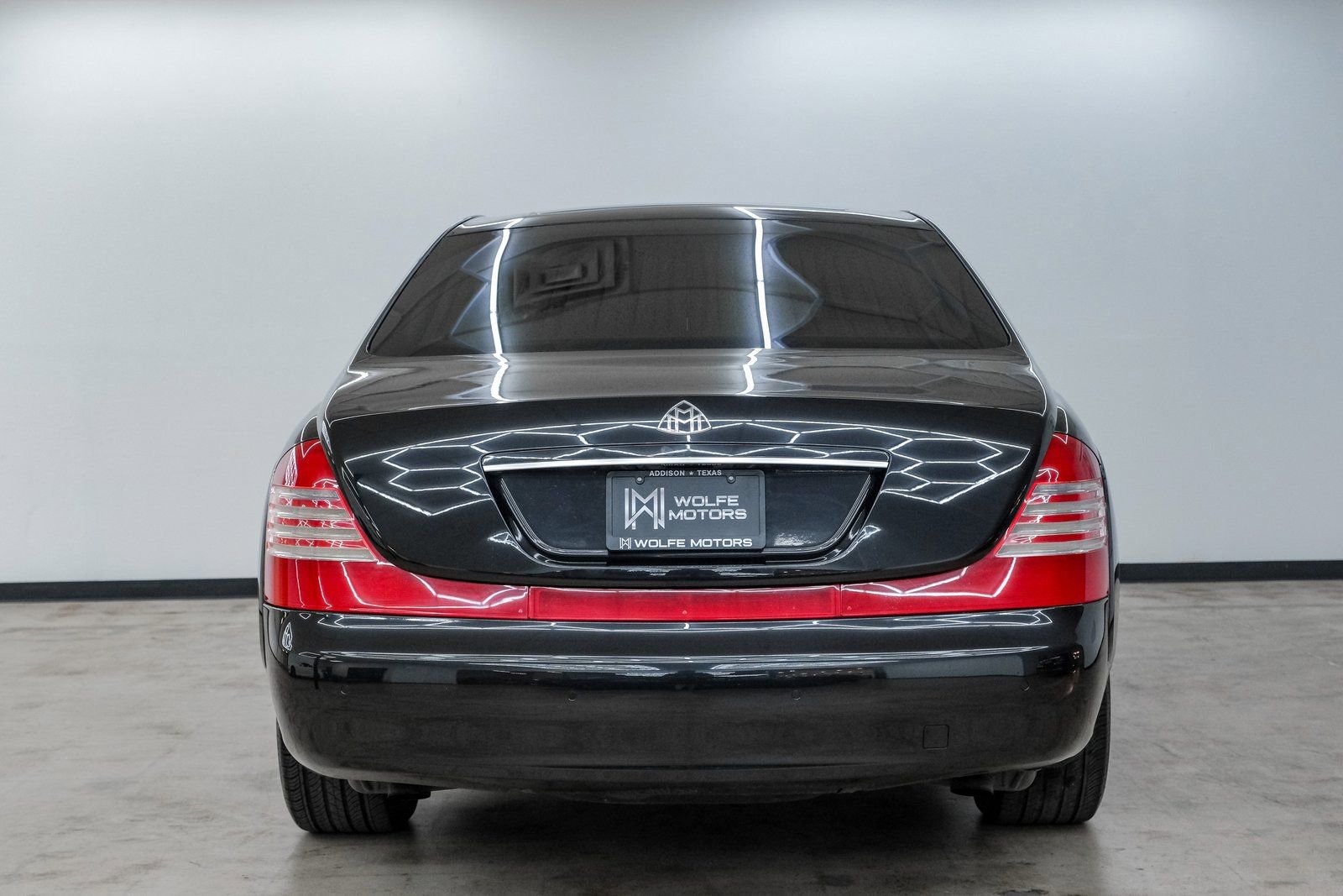 Used 2005 Maybach 57 image 6