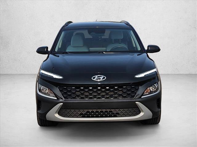 Used 2022 Hyundai Kona SEL FWD image 2