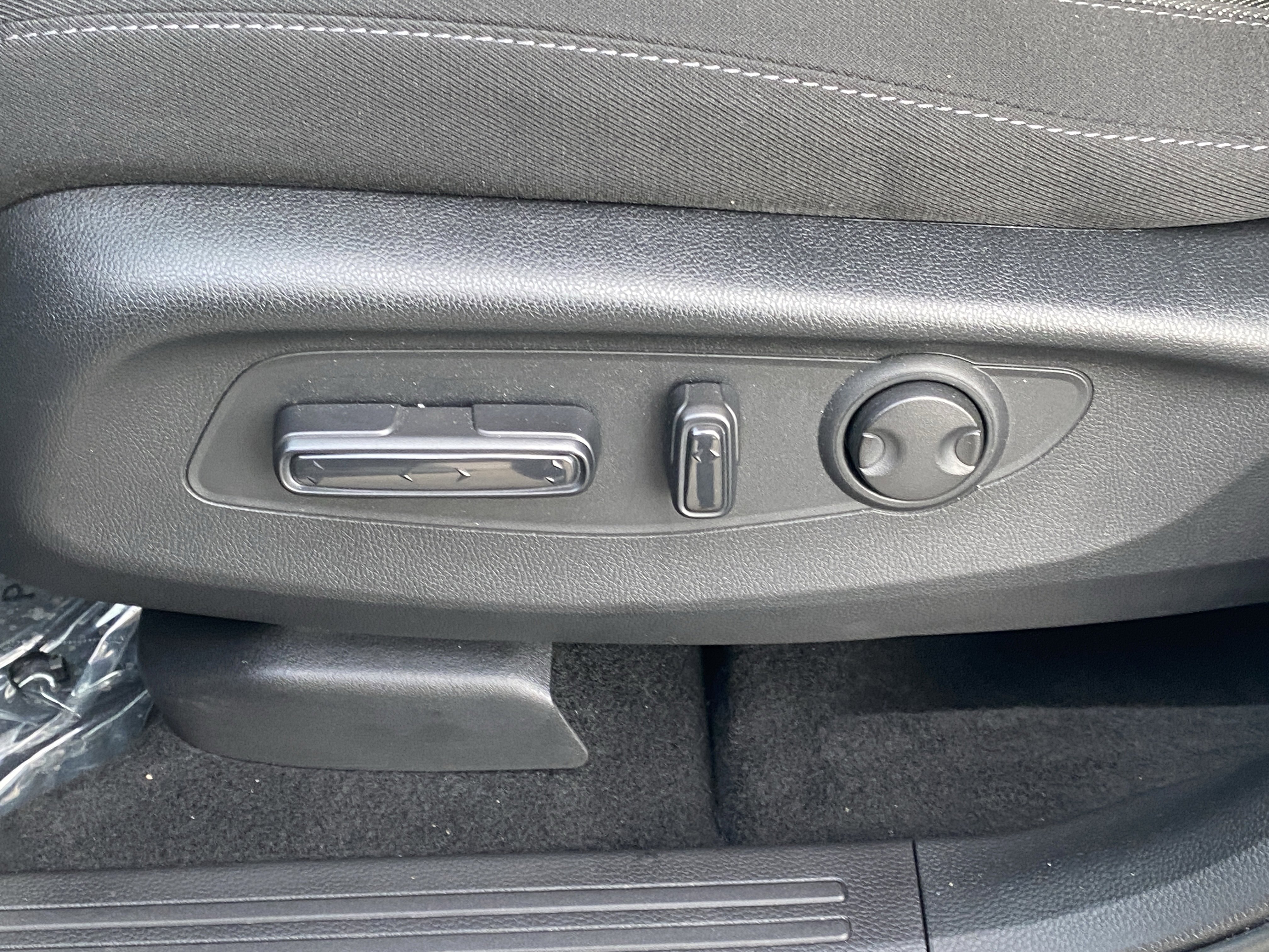 Certified 2026 Honda CR-V EX image 16