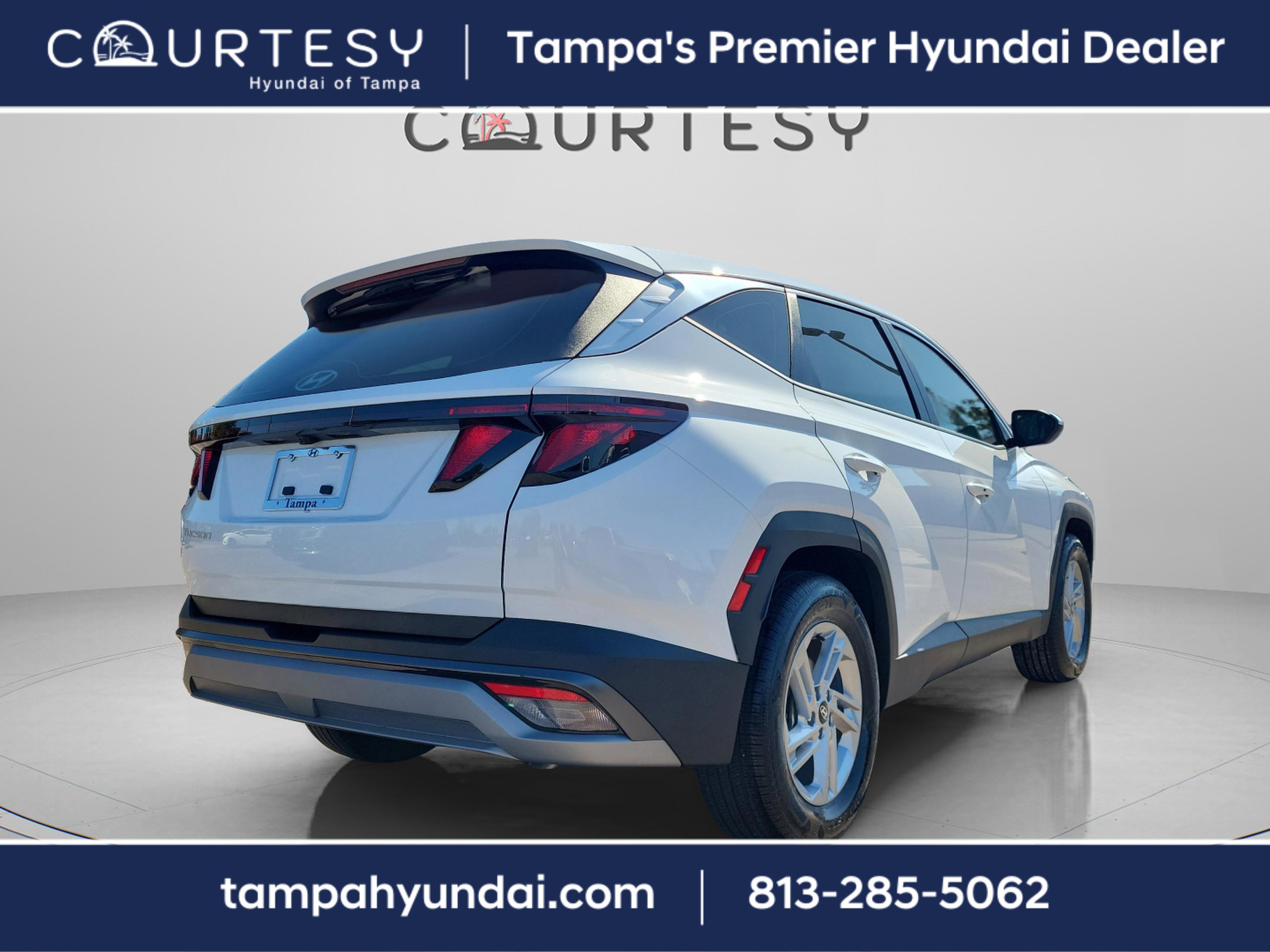 Certified 2026 Hyundai Tucson SE image 3