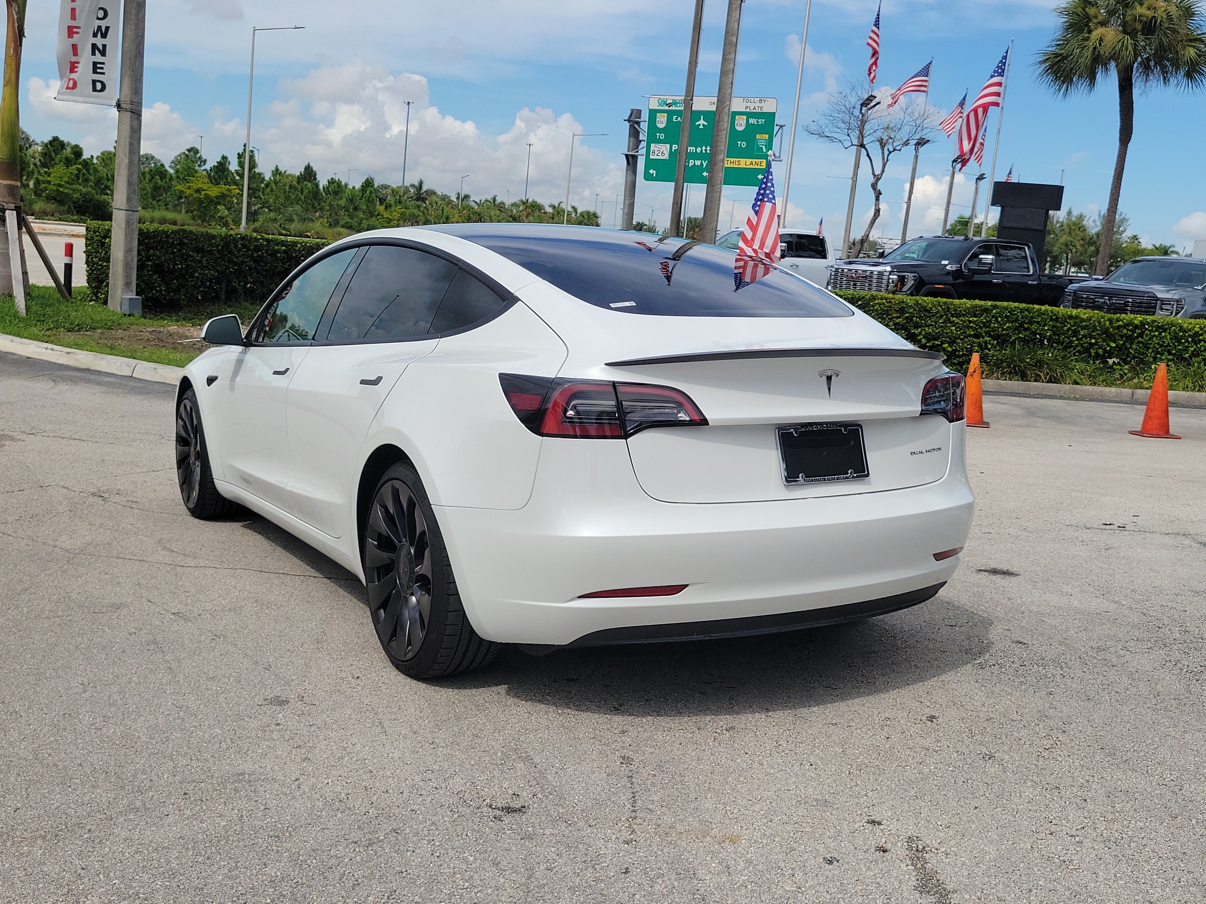 Used 2023 Tesla Model 3 Performance AWD/4WD image 7