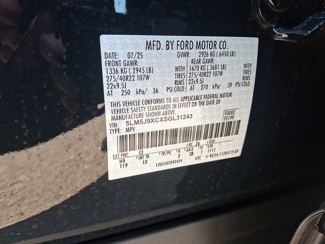 New 2025 Lincoln Aviator Black Label AWD/4WD image 10