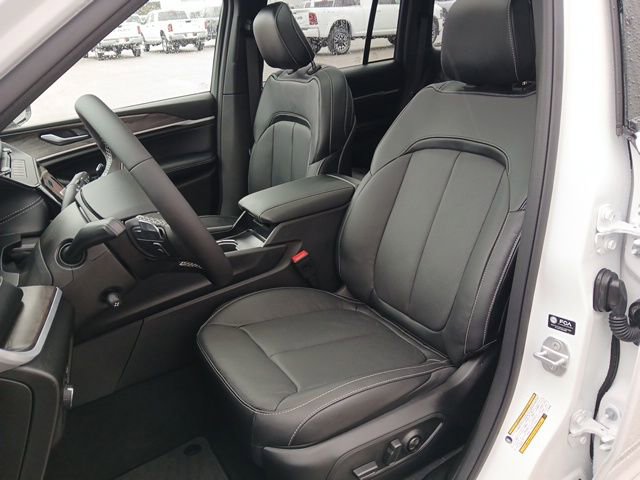 New 2026 Jeep Grand Cherokee Limited AWD/4WD image 33