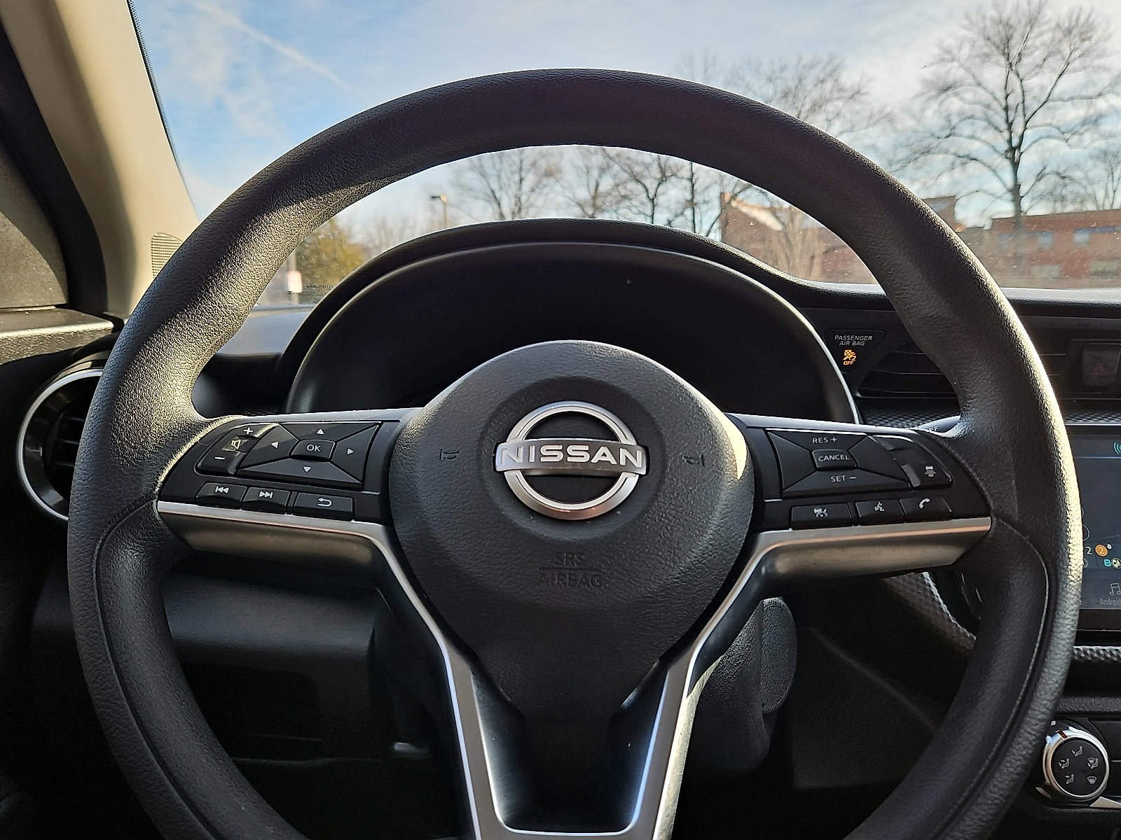 Certified 2024 Nissan Kicks SV image 17