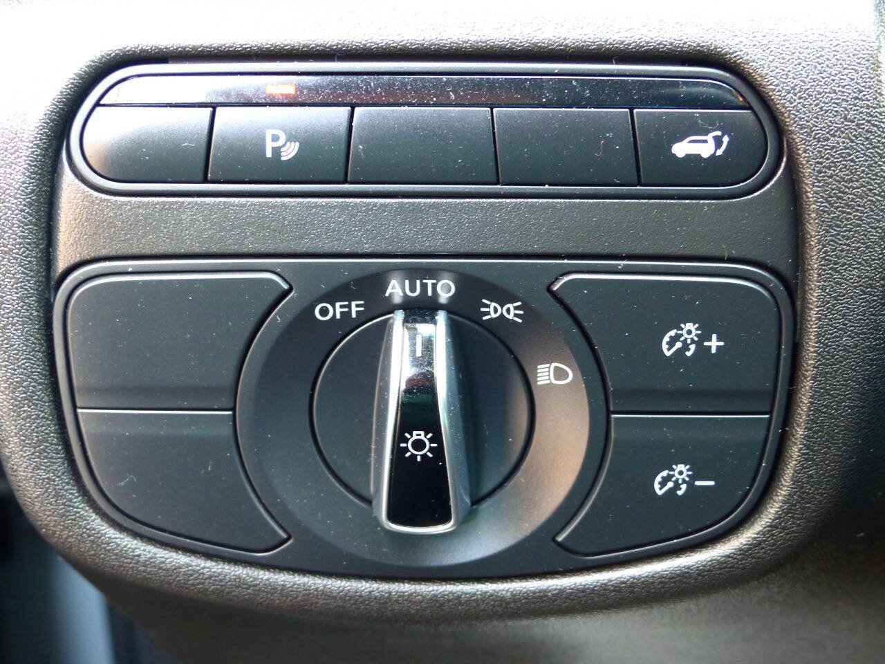 Used 2021 INFINITI QX50 Pure image 28