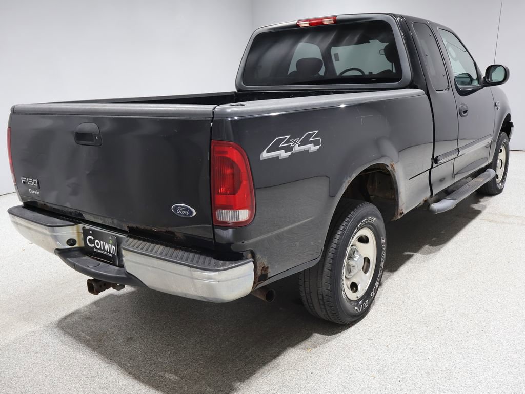 Used 2004 Ford F150 XLT image 12