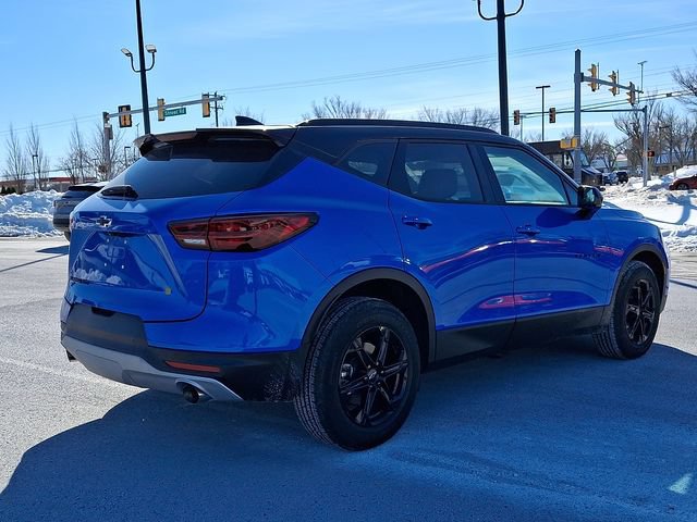 New 2025 Chevrolet Blazer LT w/ Convenience Package AWD/4WD image 3