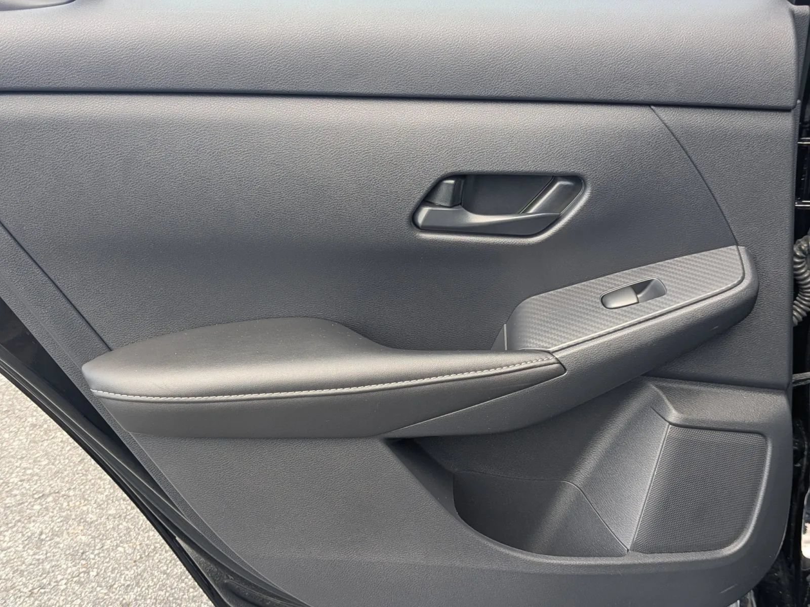 Used 2025 Nissan Sentra S FWD image 18