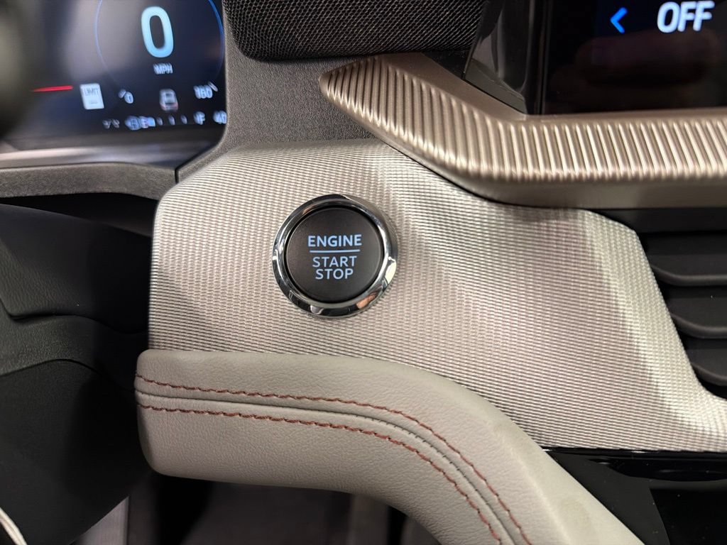 New 2026 Ford Explorer Active AWD/4WD image 17