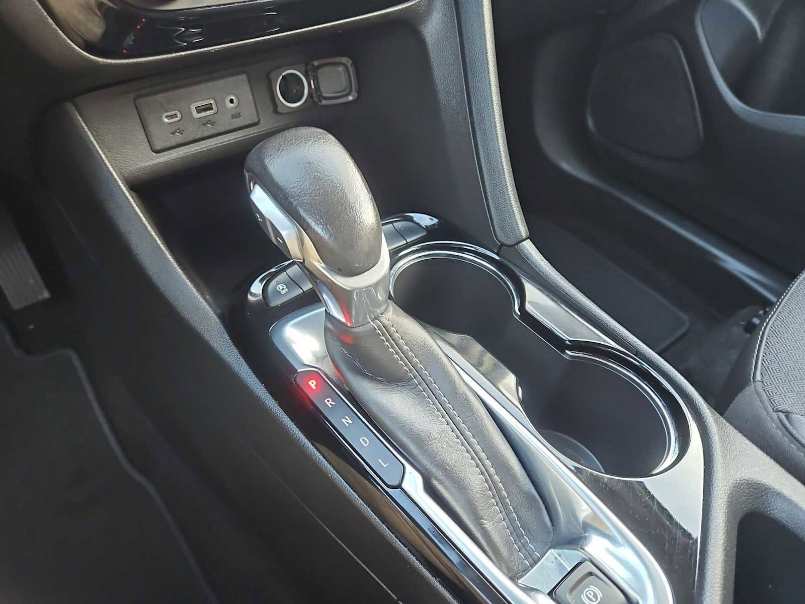 Certified 2023 Buick Encore GX Preferred w/ Cold Weather Comfort Package image 32