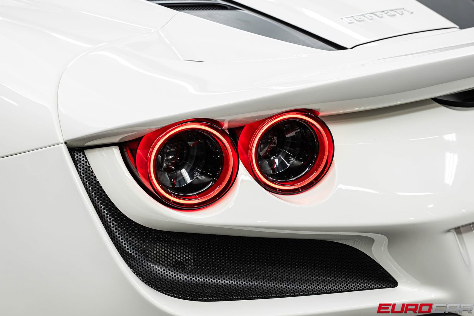 Used 2022 Ferrari F8 Tributo RWD image 23