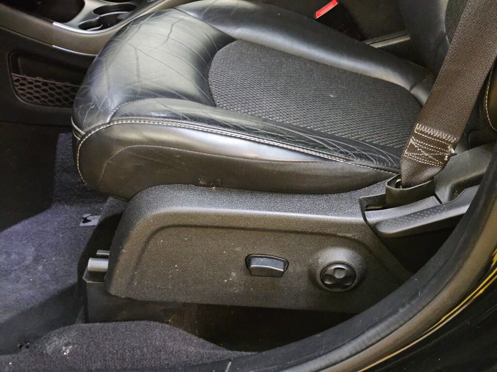 Used 2018 Dodge Journey Crossroad image 25