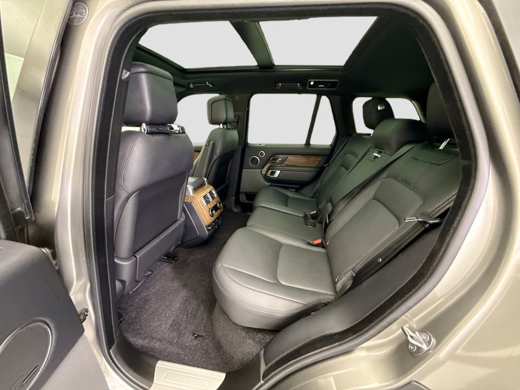 Used 2018 Land Rover Range Rover HSE AWD/4WD image 20