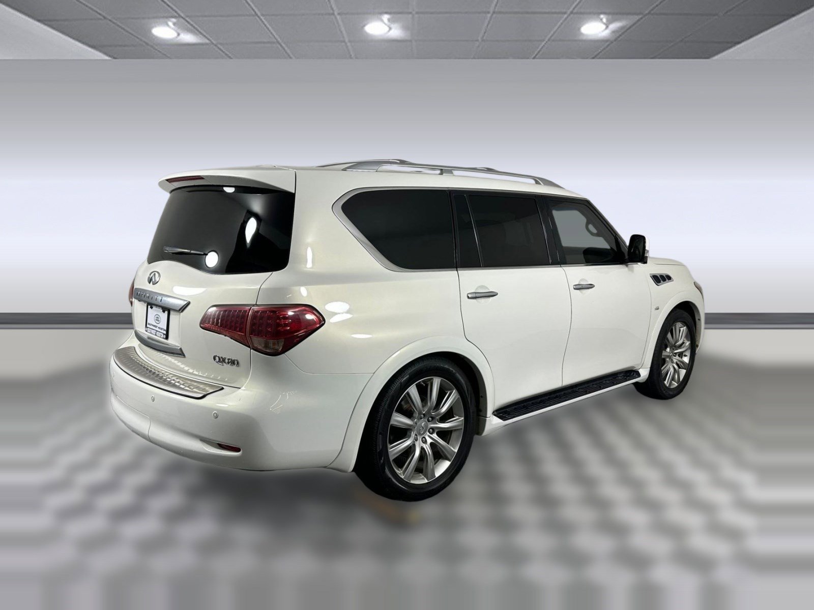 Used 2014 INFINITI QX80 2WD w/ Deluxe Touring Package image 8