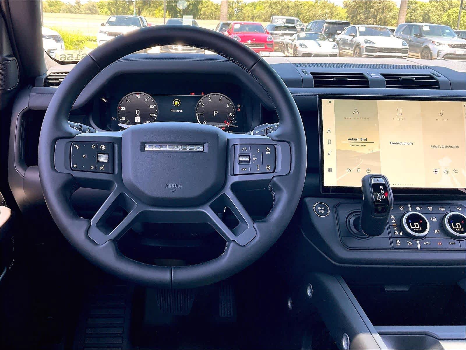 New 2026 Land Rover Defender 110 X-Dynamic SE AWD/4WD image 15