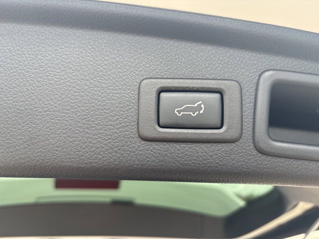 Used 2017 Subaru Forester 2.0XT Touring image 40