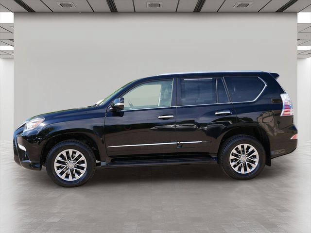 Used 2018 Lexus GX 460 Luxury w/ Preferred Accessory Package AWD/4WD image 3