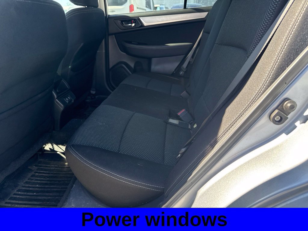 Used 2019 Subaru Outback 2.5i Premium AWD/4WD image 8