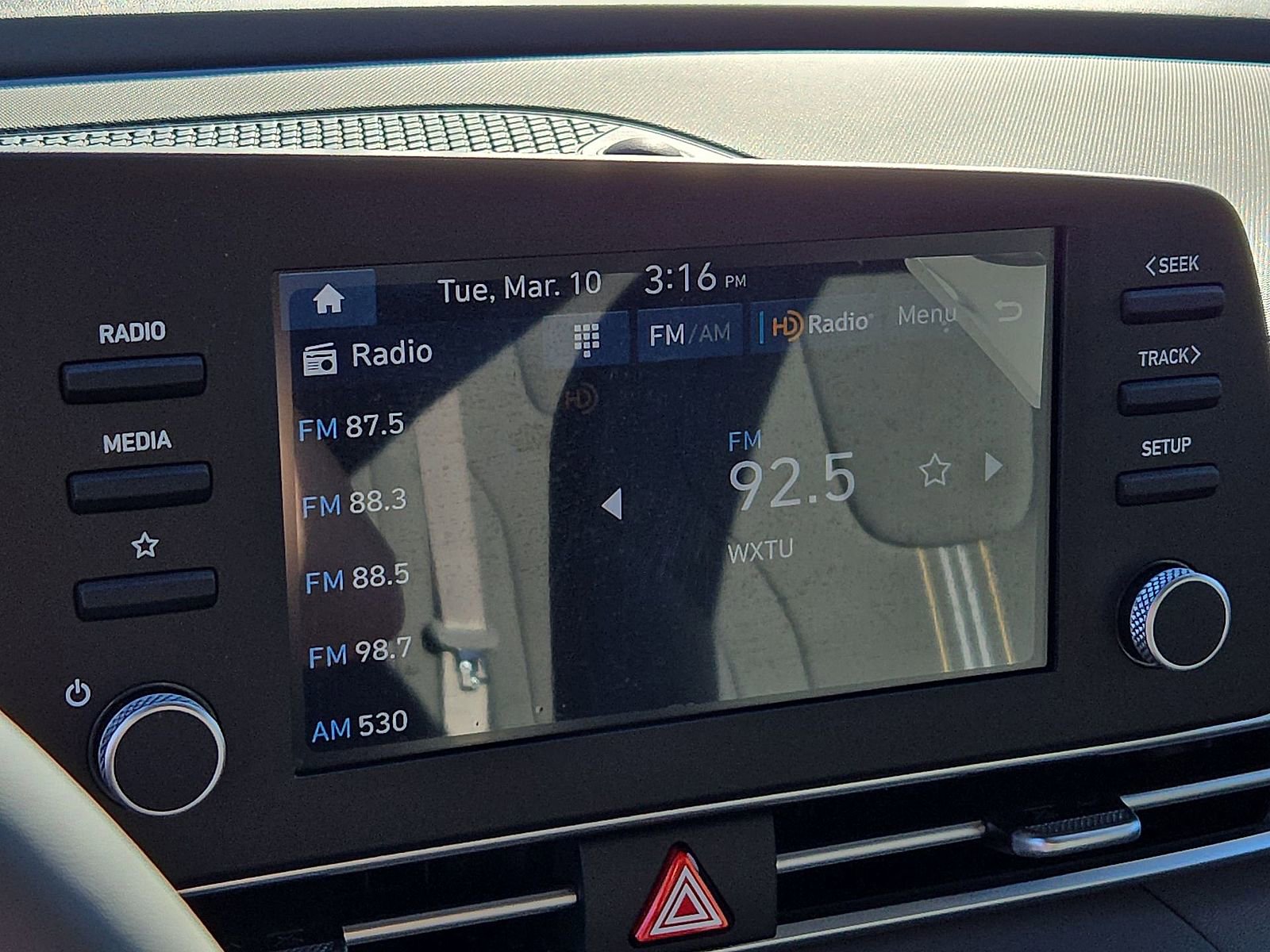 Certified 2025 Hyundai Elantra Sport image 20