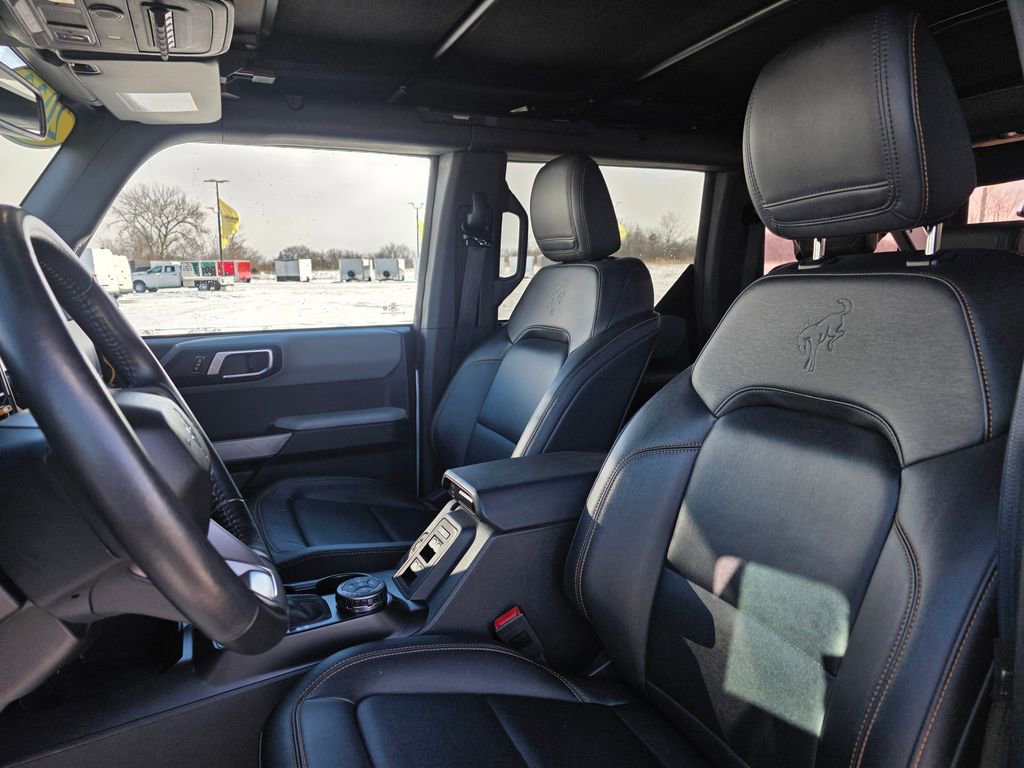 Used 2023 Ford Bronco Badlands w/ Sasquatch Package AWD/4WD image 23