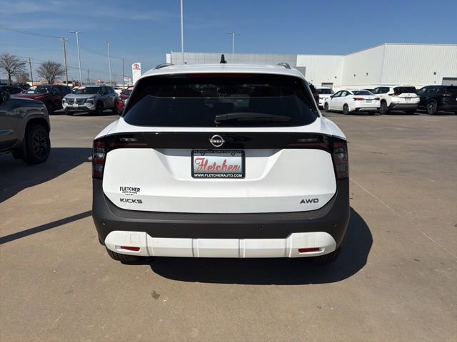 New 2026 Nissan Kicks SV w/ SV Premium Package image 6