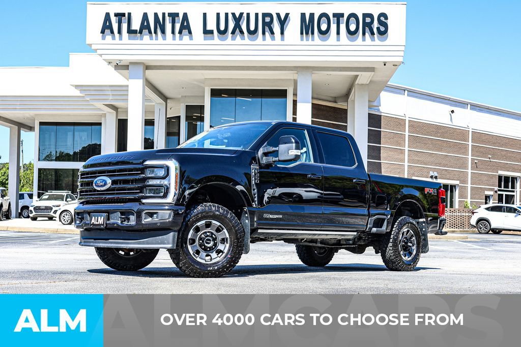 Used 2025 Ford F350 Platinum AWD/4WD image 2