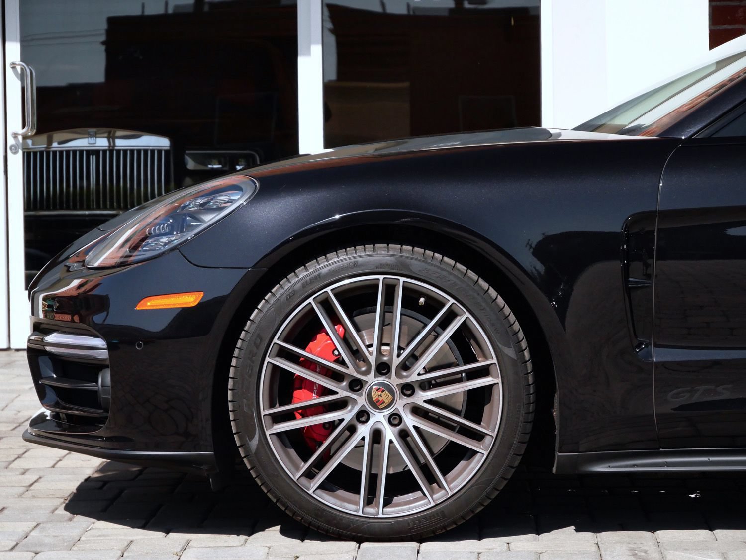 Used 2022 Porsche Panamera GTS AWD/4WD image 5