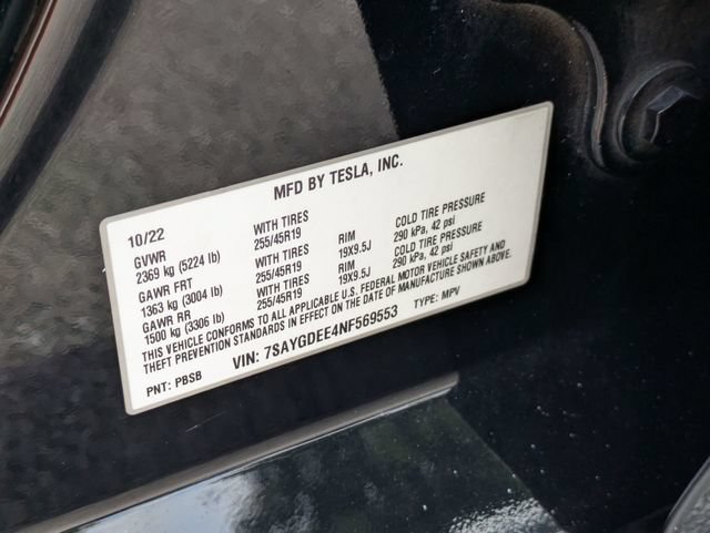 Used 2022 Tesla Model Y Long Range AWD/4WD image 32