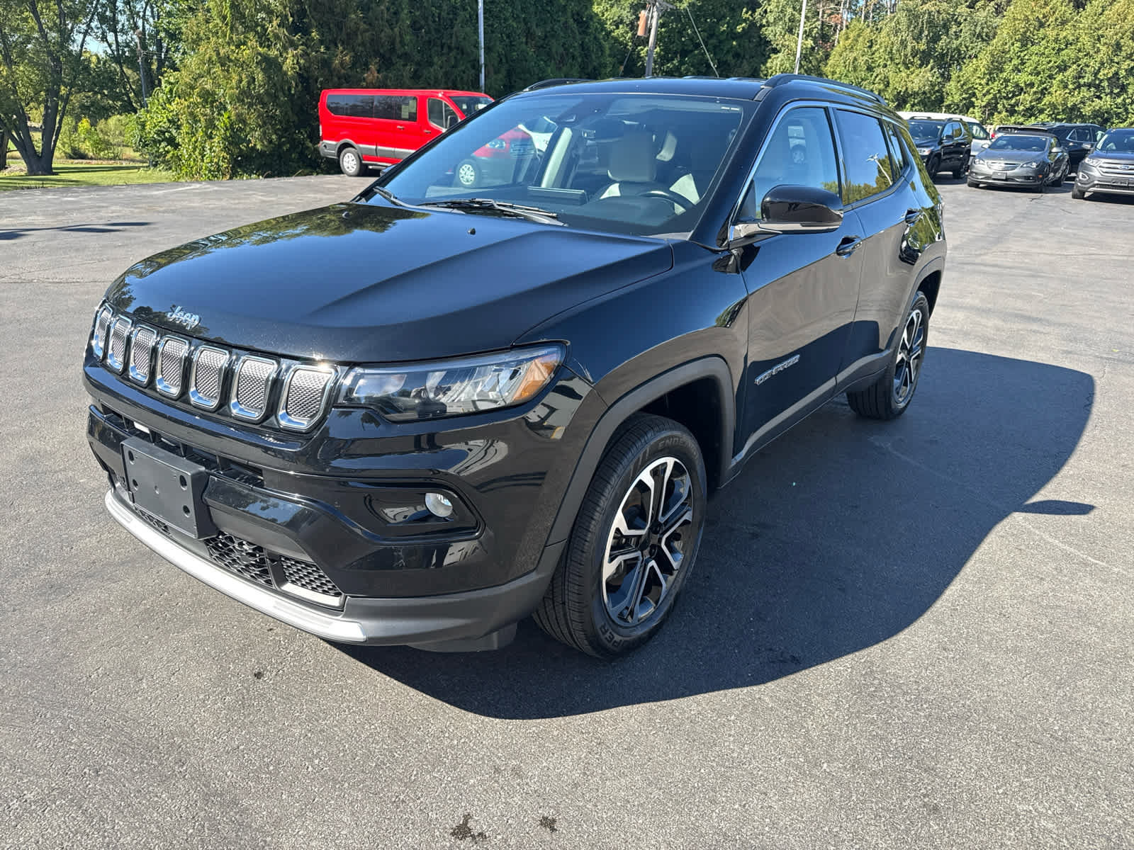 Used 2022 Jeep Compass Limited image 7
