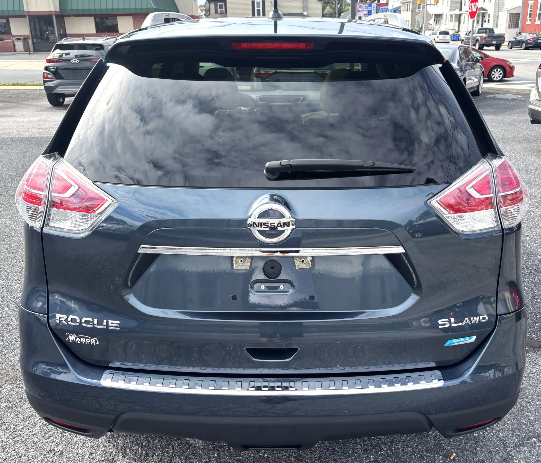 Used 2014 Nissan Rogue SL w/ SL Premium Package image 35