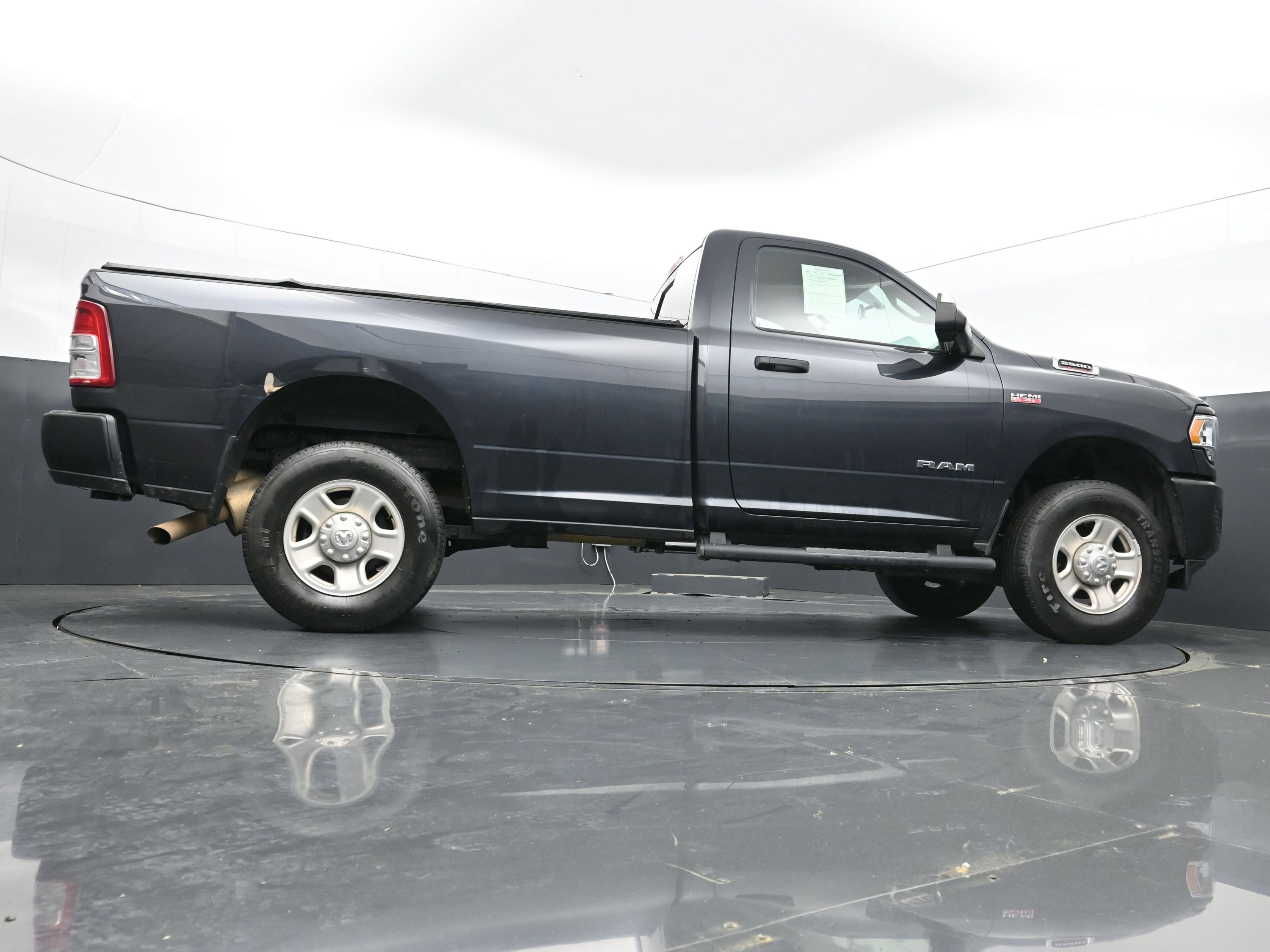 Used 2021 RAM 2500 Tradesman AWD/4WD image 35