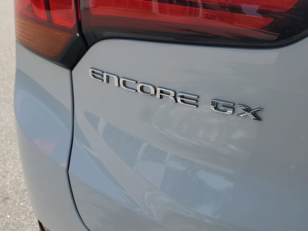 Certified 2024 Buick Encore GX Preferred FWD image 27