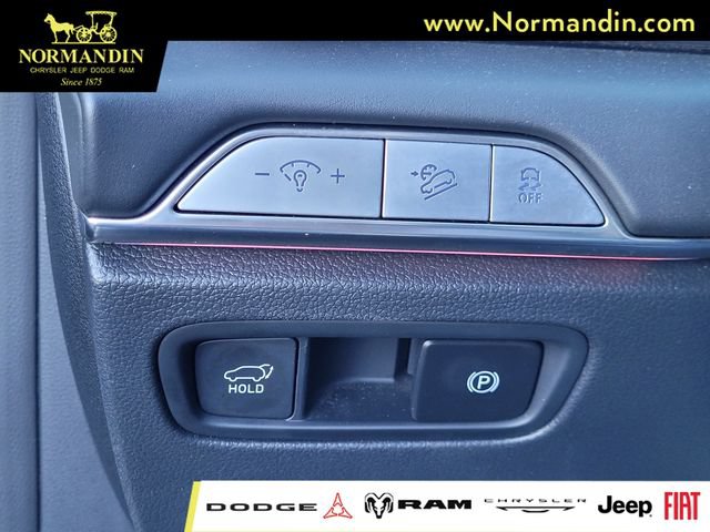 Used 2025 Genesis GV80 2.5T Standard AWD/4WD image 12