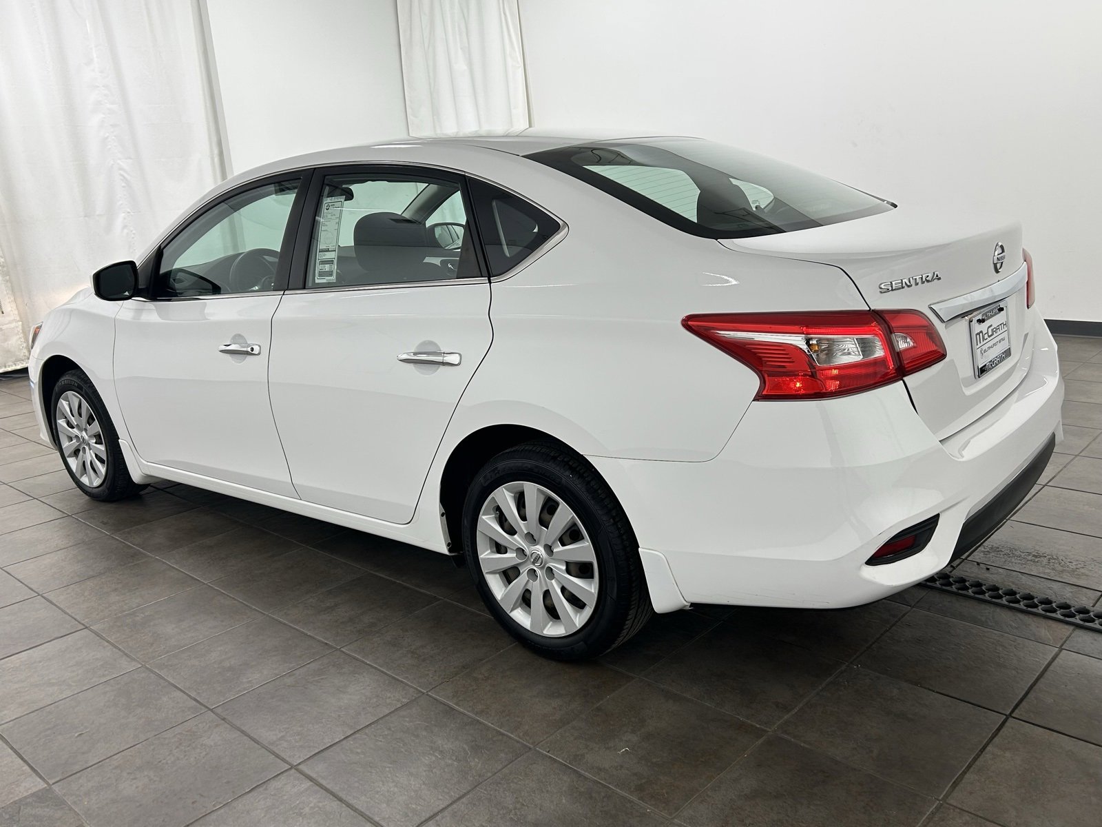 Used 2019 Nissan Sentra S image 3