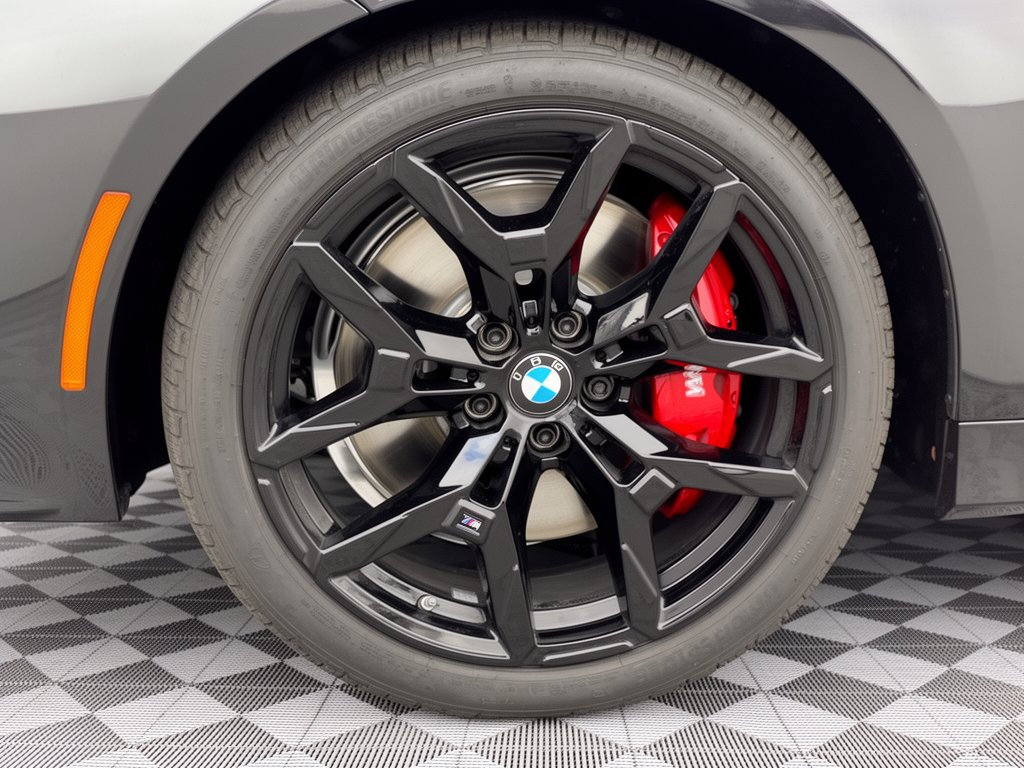 New 2026 BMW 330i xDrive Sedan w/ M Sport Package AWD/4WD image 13