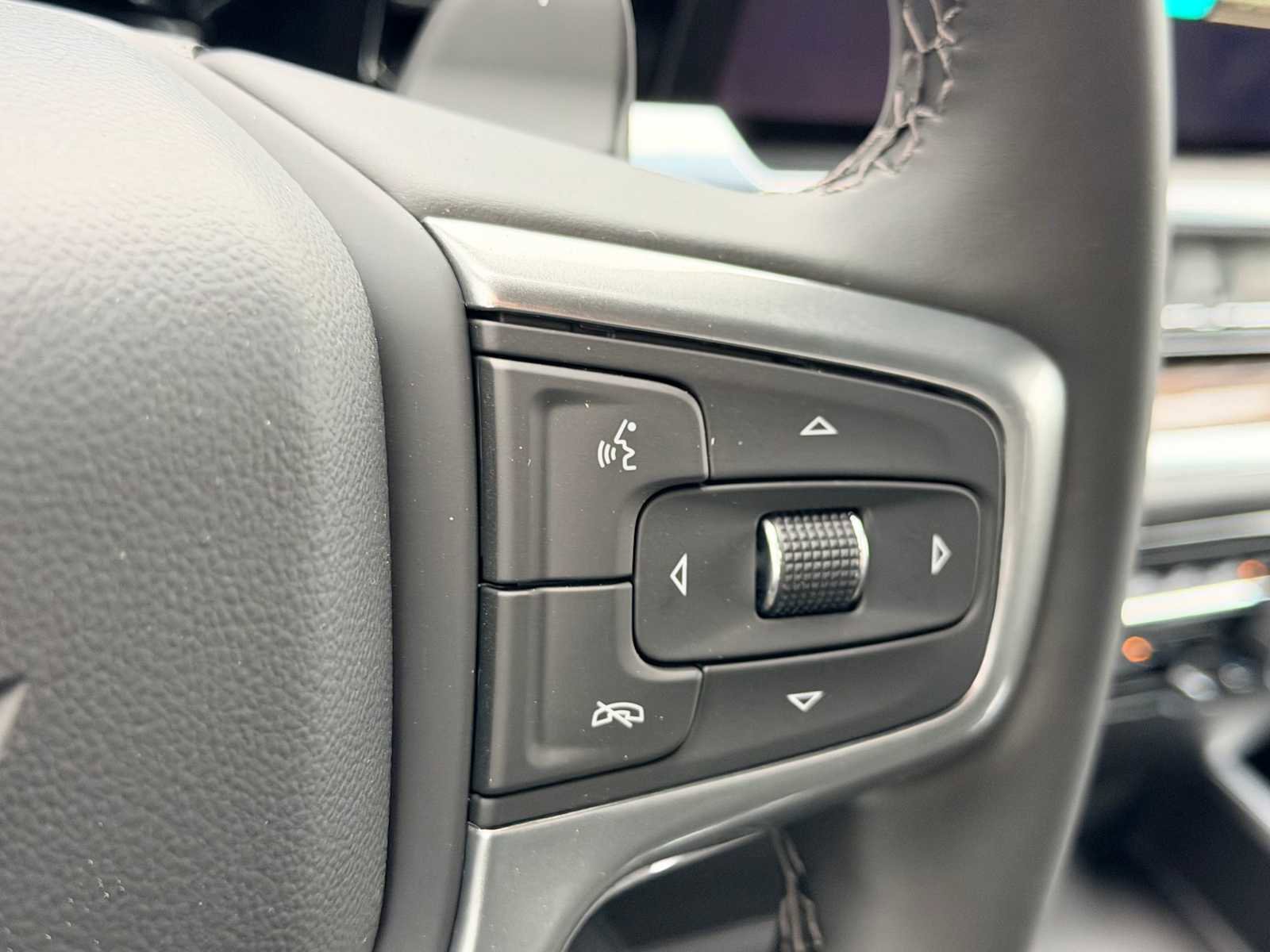 New 2026 Chevrolet Silverado 1500 RST w/ Dark Appearance Package image 29