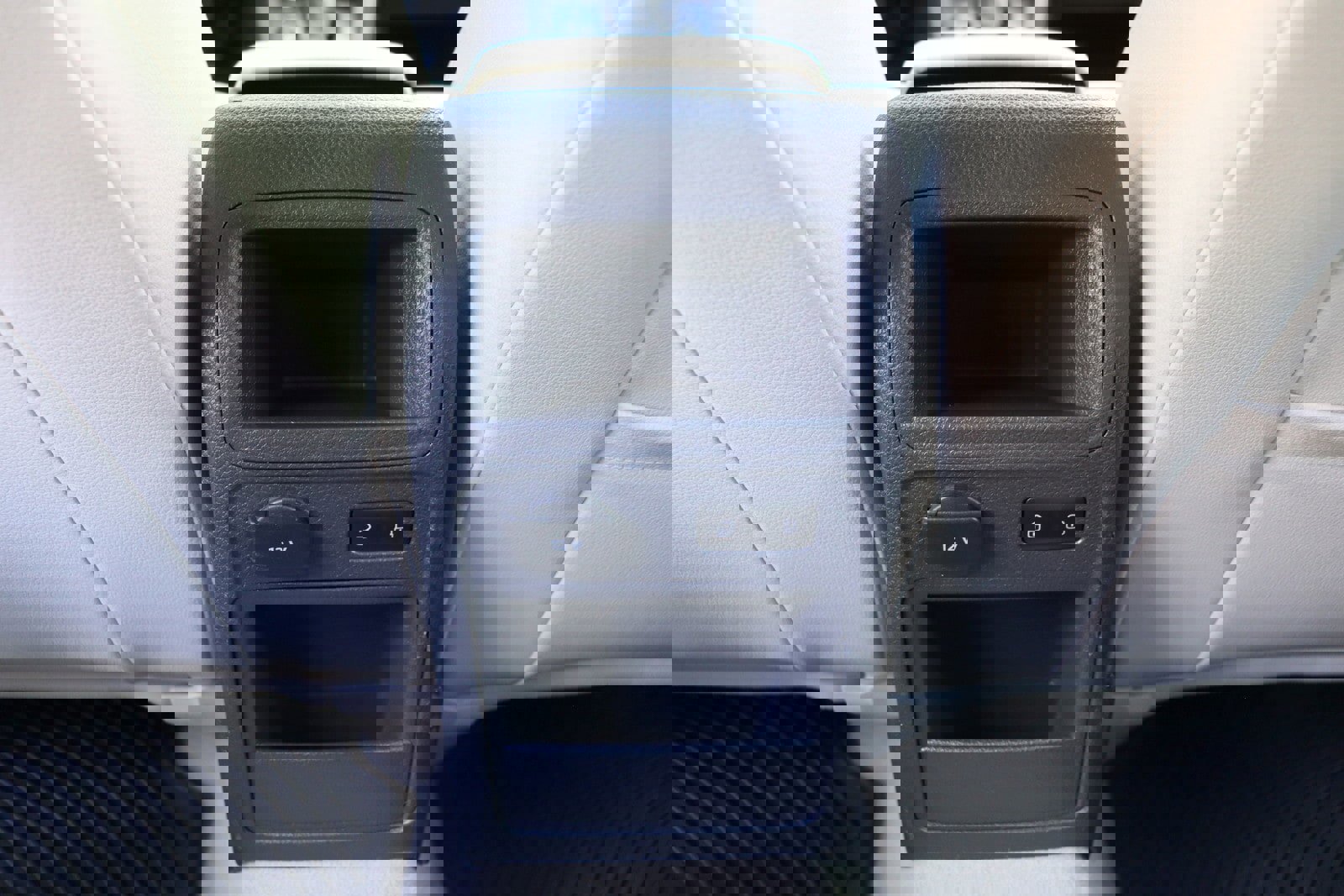 Used 2014 Volkswagen Jetta SE image 35